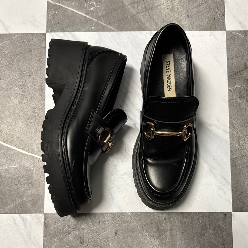 Steve Madden Black and Gold Chunky Lando Loafers